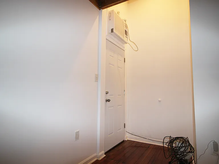 7620 Freret St #A — Photo 8