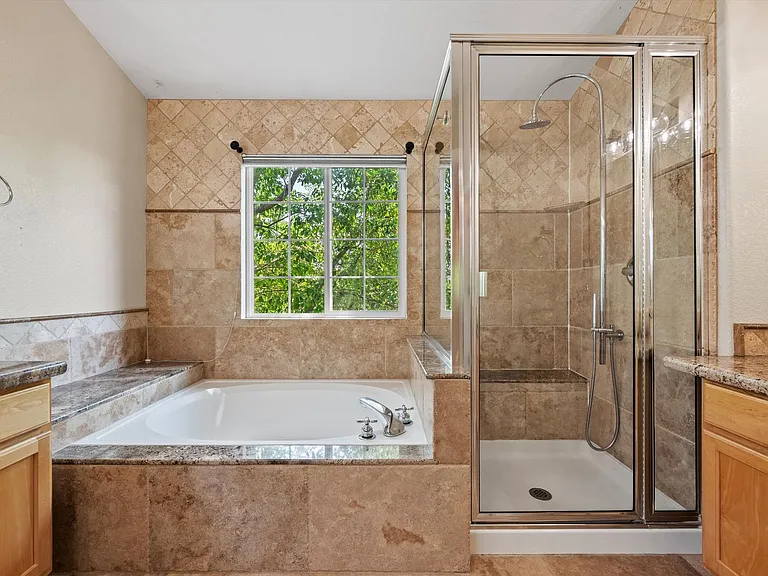 4440 W 63rd Pl — Photo 16