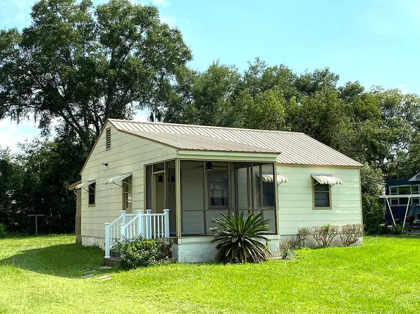 2413 Alice St, Palatka, FL 32177