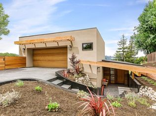 564 Tahos Rd, Orinda, CA 94563