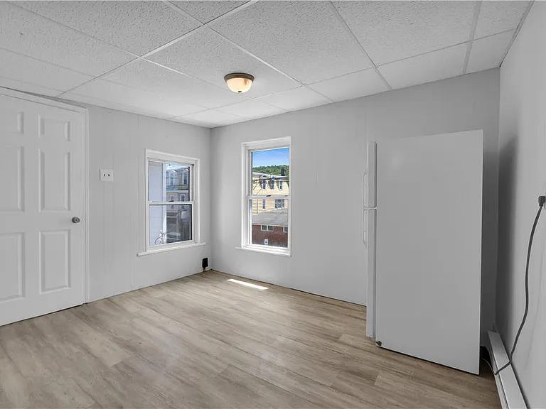 149 W Ridge St #2A — Photo 3