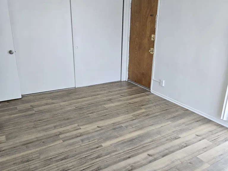 7000 S La Cienega Blvd #28 — Photo 26