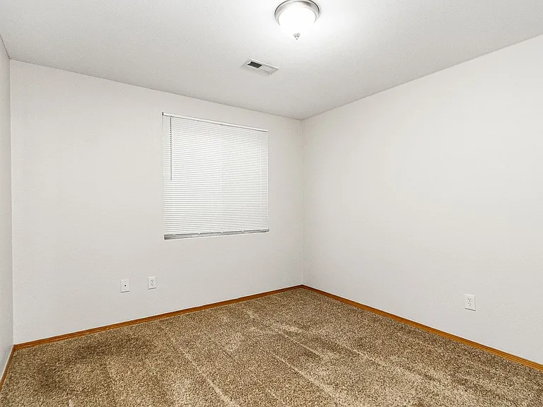 1104 Country Club Ln — Photo 18