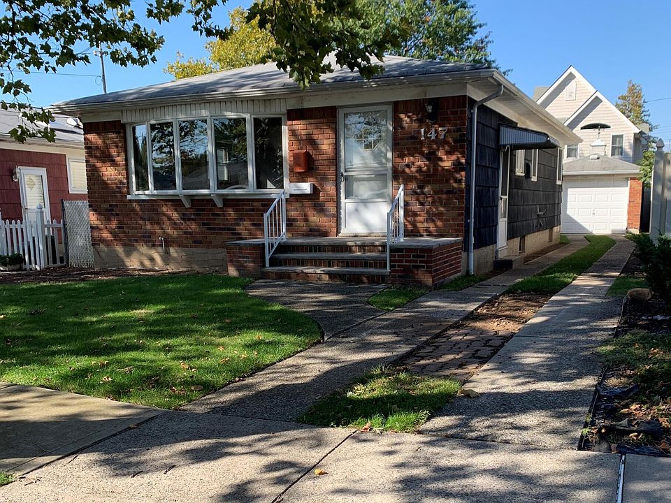 147 Wolverine St, Staten Island, NY 10306 Zillow