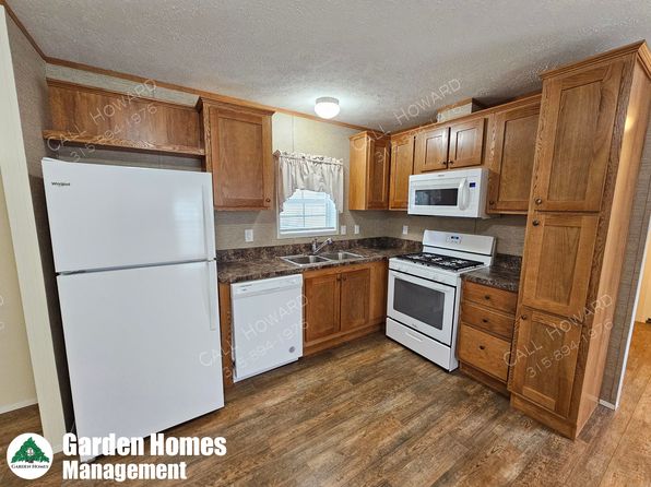 211 Flower Dr