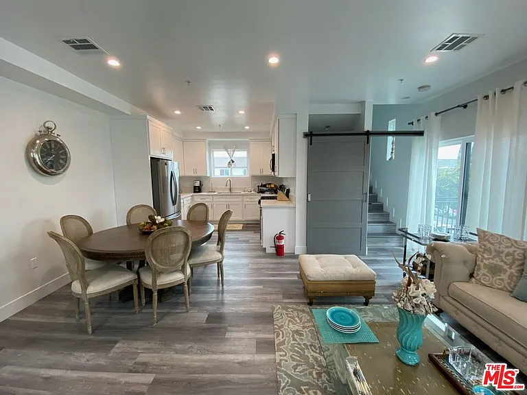 2206 Hauser Blvd — Photo 16