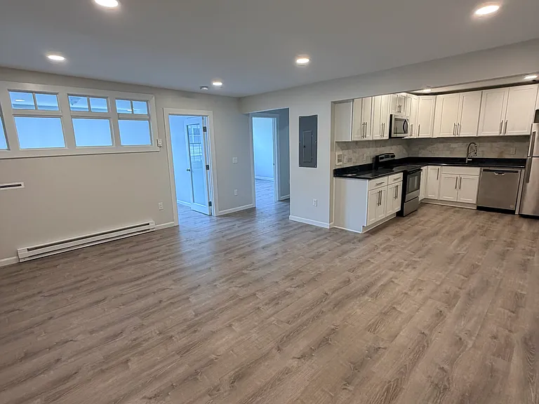 54 Fountain St #303 — Photo 2