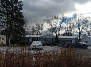 5457 Reid Rd, Swartz Creek, MI 48473