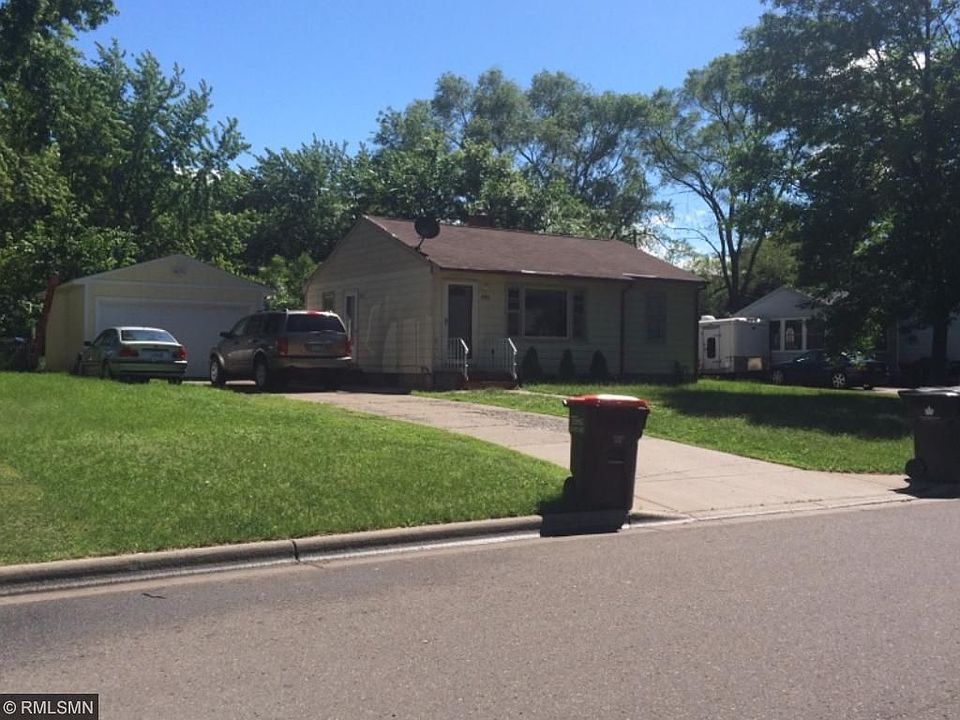 1st image of 1406 Belmont Ln E