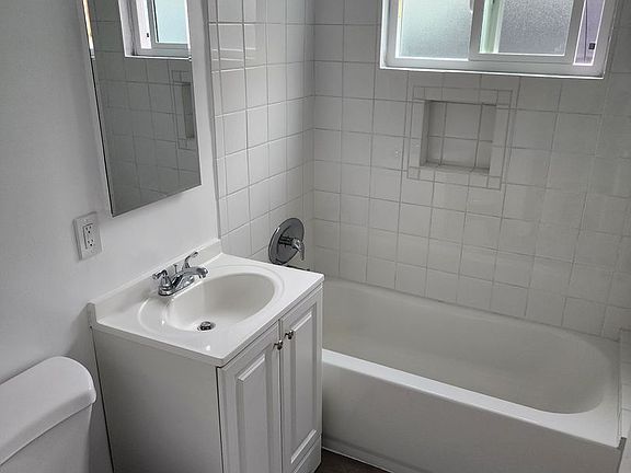 4th image of 3458 S Centinela Ave APT 13