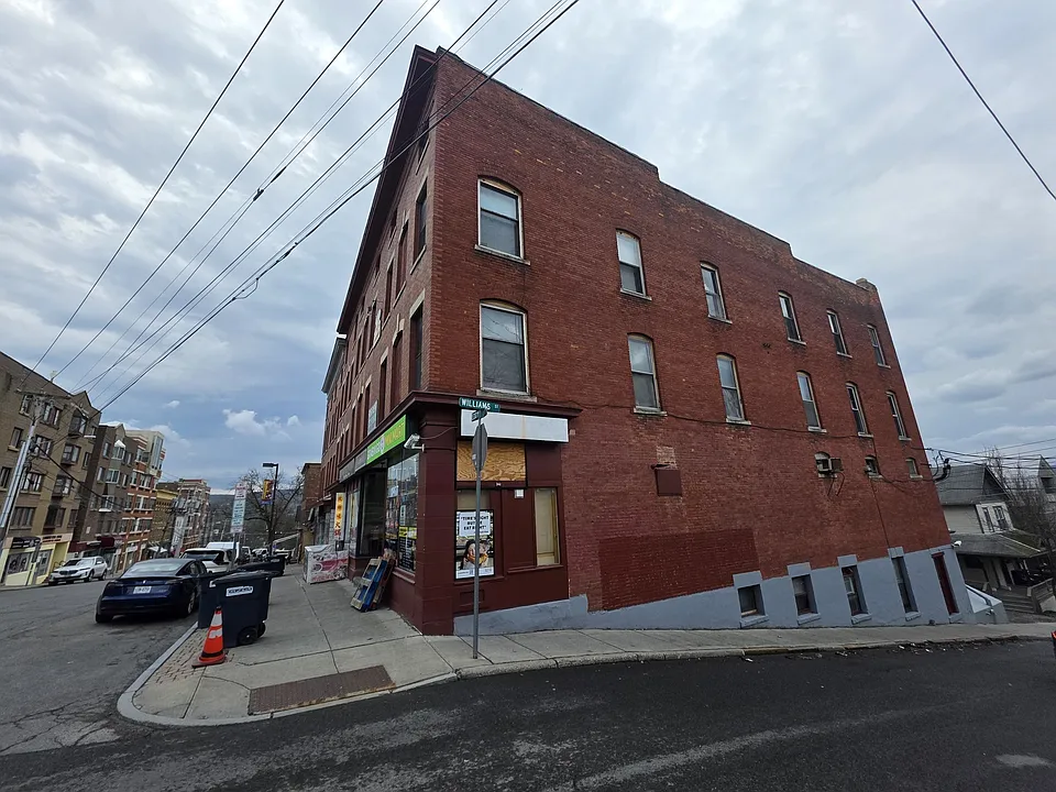 426 Eddy St