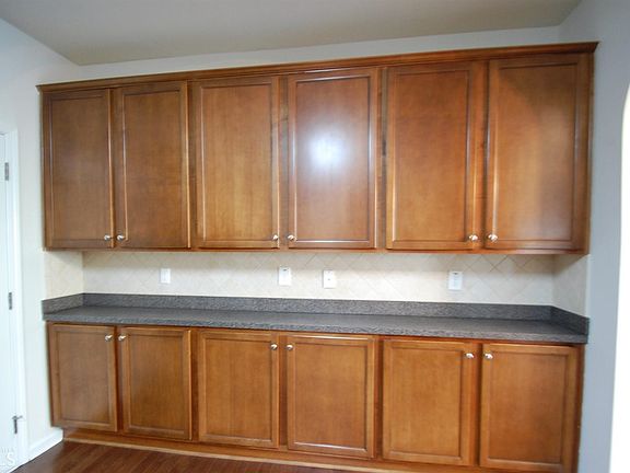 Loads of cabinets! Lots of storage space.