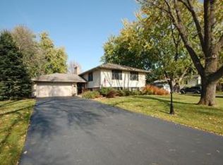 9833 Xerxes Curv, Bloomington, MN 55431