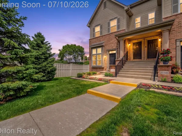 22334 Abbey Ln, Dearborn, MI 48124