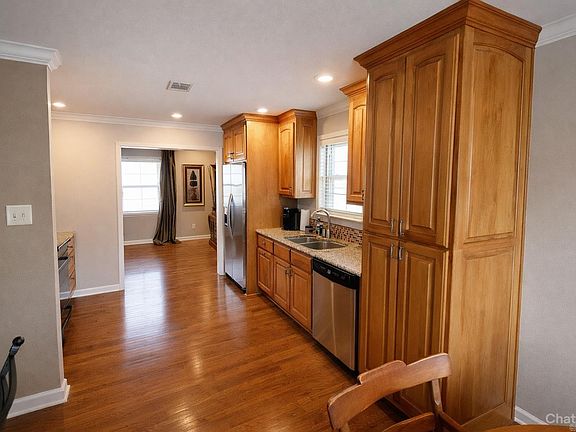 3rd image of 2323 Clapboard Hill Rd