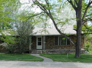 803 N 1st St, Riverton, WY 82501