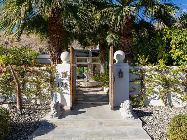 1755 S Mesa Dr, Palm Springs, CA 92264