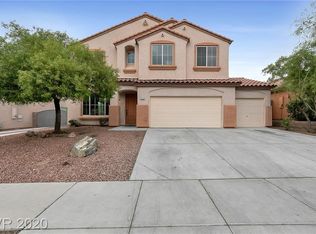 624 Blue Crystal Creek Rd, Henderson, NV 89002