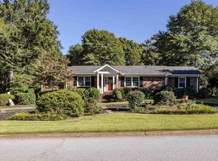 4 Boxthorne Ct, Greenville, SC 29615