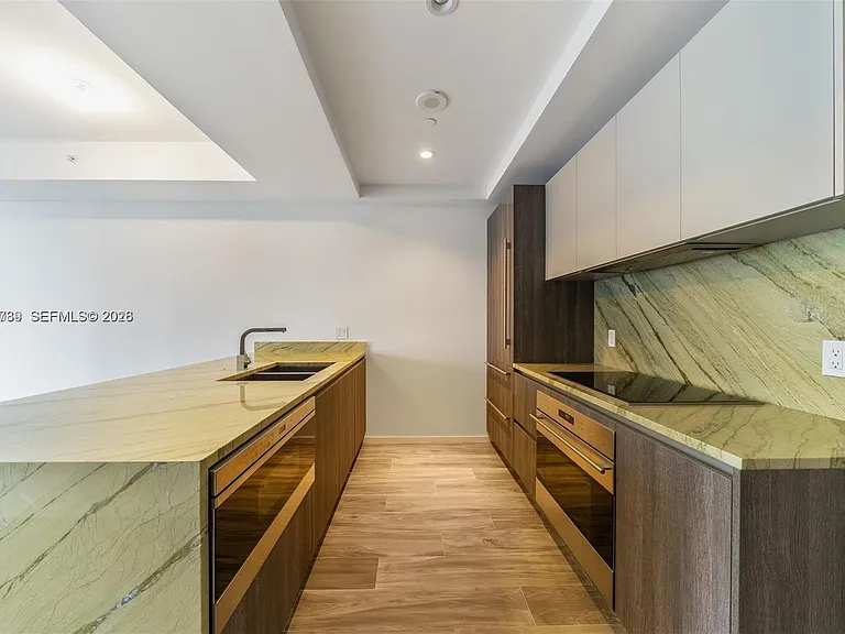 801 S Miami Ave #2302 — Photo 4