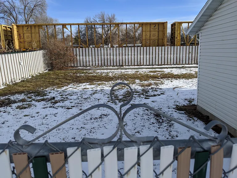 435 N Kersh Dr — Photo 16