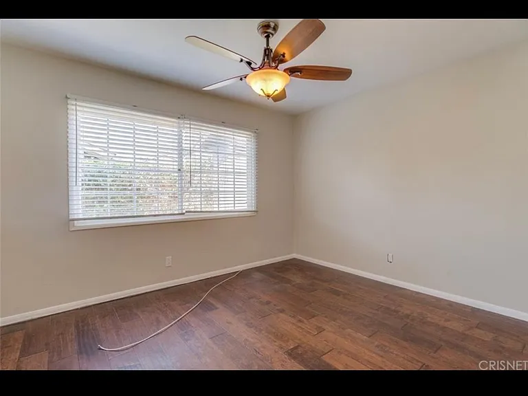 7913 Royer Ave — Photo 13