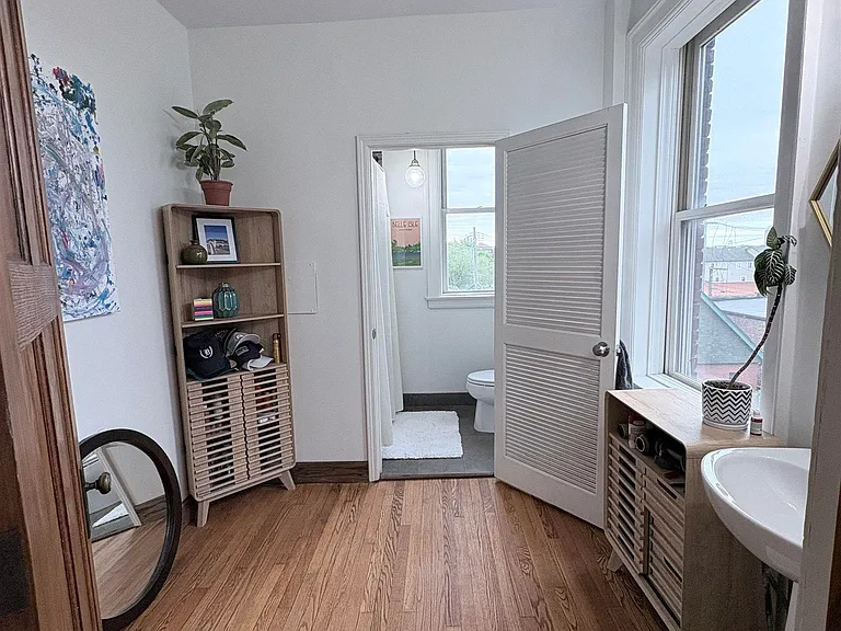 659 W Canfield St #5 — Photo 26