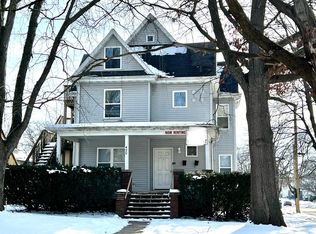 450 College Ave, Dekalb, IL 60115