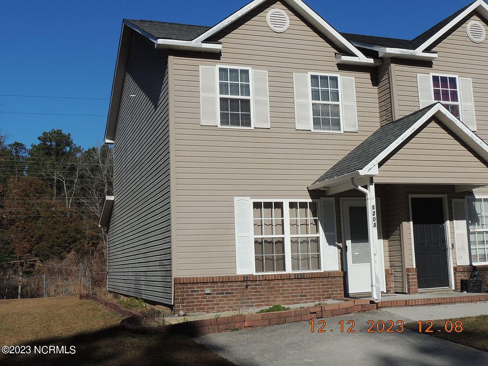 1st image of 1203 Pueblo Dr