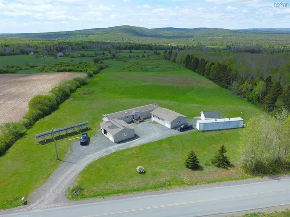 1090 Hardwood Hill Rd, Pictou, NS B0K 1R0