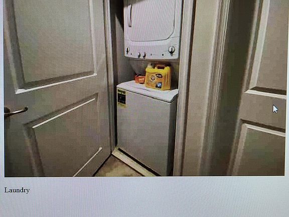 4th image of 719 River Crest Way