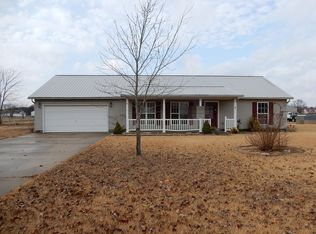 304 Bohannon Dr, Sikeston, MO 63801