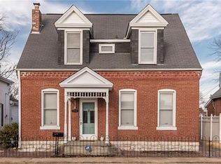 550 Madison St, Saint Charles, MO 63301