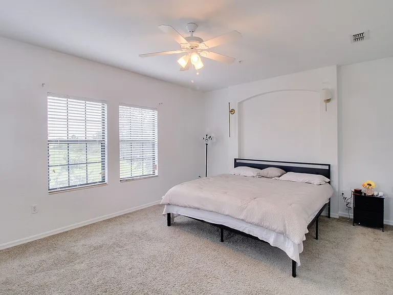 20626 Maxim Pkwy — Photo 17