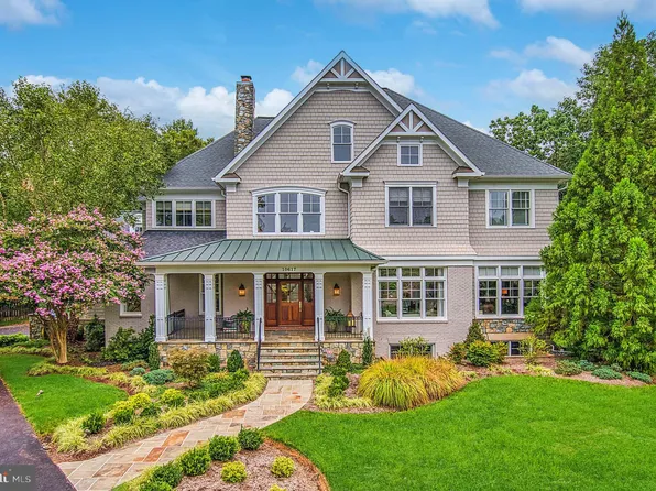 10617 Macarthur Blvd, Potomac, MD 20854