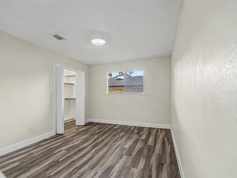7907 Chancel Dr — Photo 27