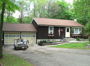 85 Panorama Dr, Sussex, NJ 07461