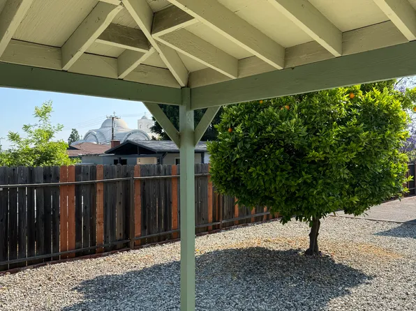 220 S Valley Center Ave Back A, San Dimas, CA 91773