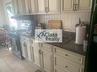 32-44 43rd St #1L, Astoria, NY 11103
