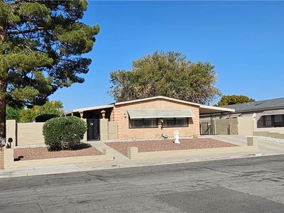 117 Sir David Way, Las Vegas, NV, 89110
