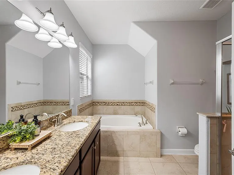 5778 Laurel Cherry Ave — Photo 13