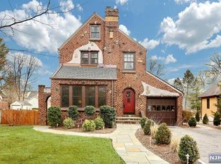 329 Bogert Ave, Ridgewood, NJ 07450