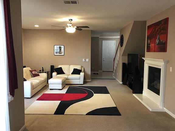 4th image of 5273 Vesta Cir