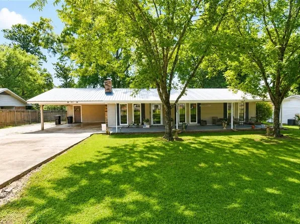 408 W Hampton Dr, Pineville, LA 71360