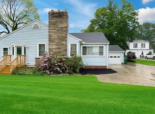 9851 Shepard Rd, Macedonia, OH 44056