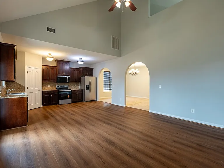 4525 Village Ct — Photo 11