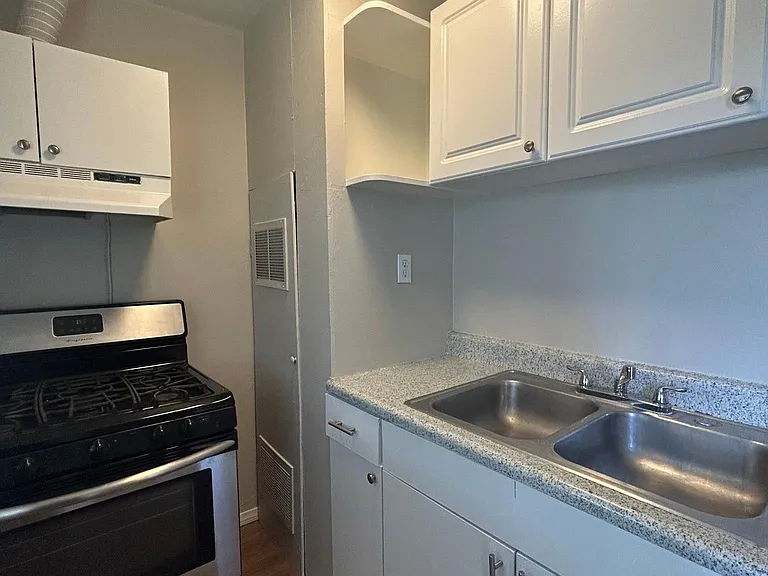 477 W Ramsey St #2 — Photo 8