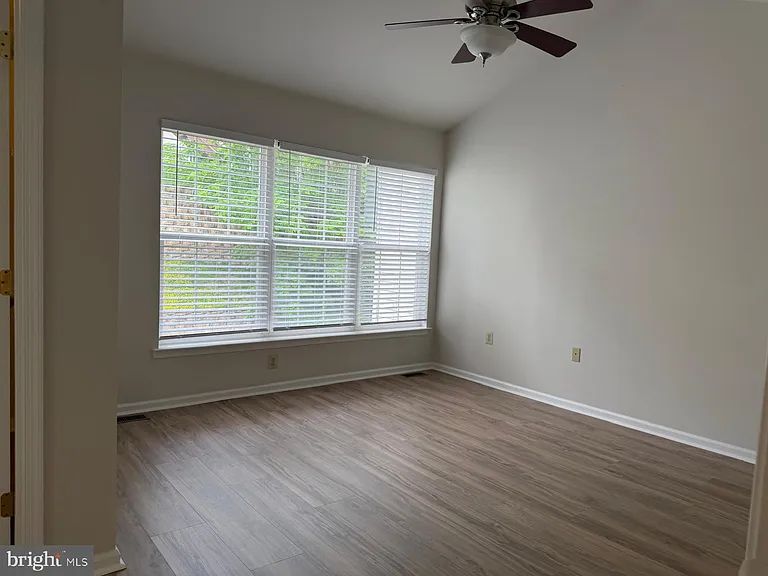 42 Madison Way — Photo 17