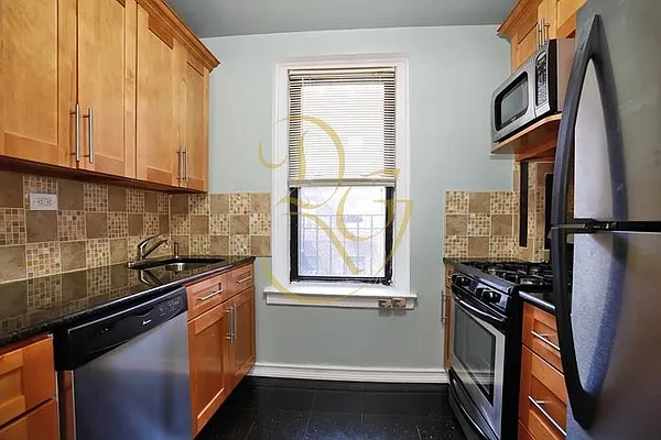 Sold by Dorsa Group | media 17