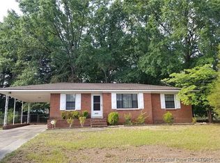 4945 Redwood Dr, Fayetteville, NC 28304